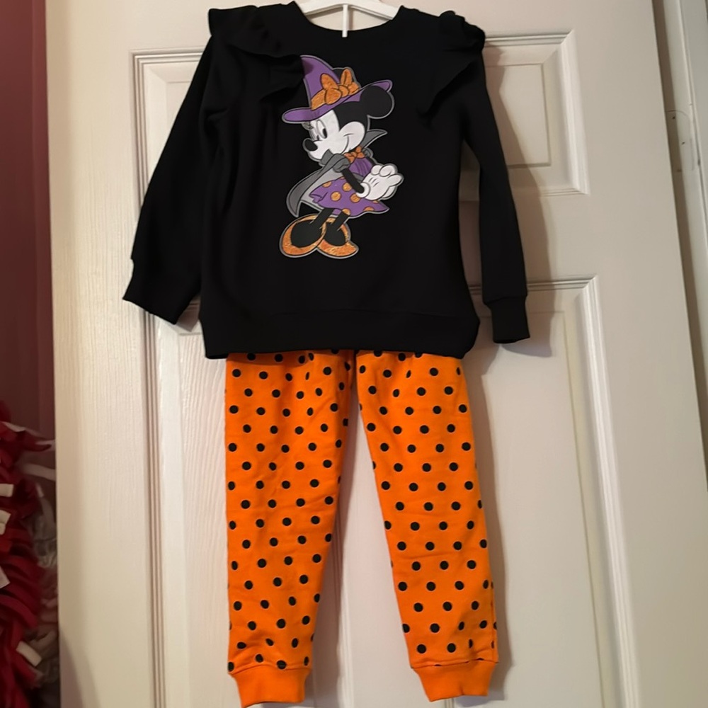 Disney Minnie Mouse Halloween outfit
